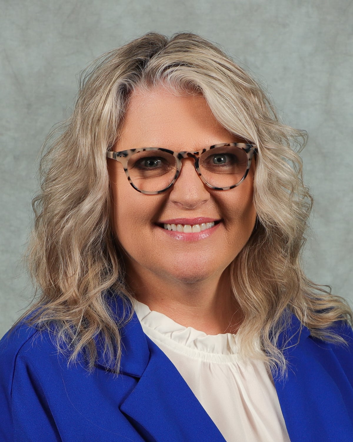 Dr. Angela Royal