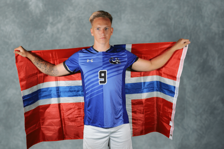 Ruben Reinsertsen '24, MBA '25